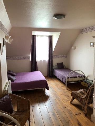 Les Trois Cornets Hotel Saint-Ouen-des-Champs Buitenkant foto
