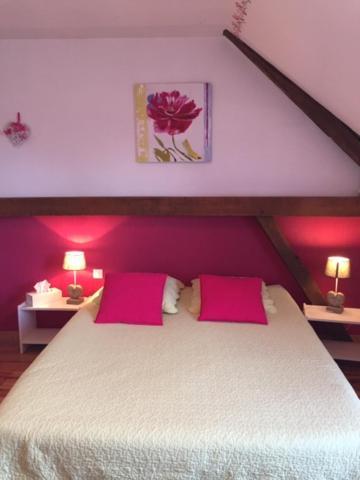 Les Trois Cornets Hotel Saint-Ouen-des-Champs Buitenkant foto